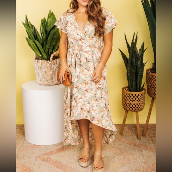😊Brand New😊 Women’s Floral midi dress, size large - Picture 1 of 9